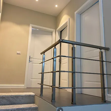 펜션 Sunset Bay At Gjiri Lalzit Durrës