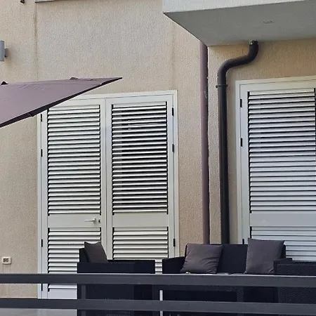 Feriehus Sunset Bay At Gjiri Lalzit