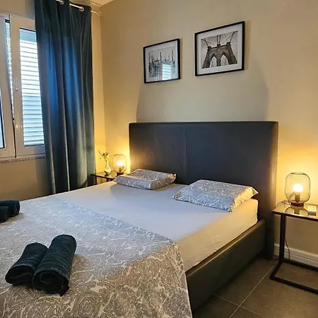 Sunset Bay At Gjiri Lalzit * Durrës